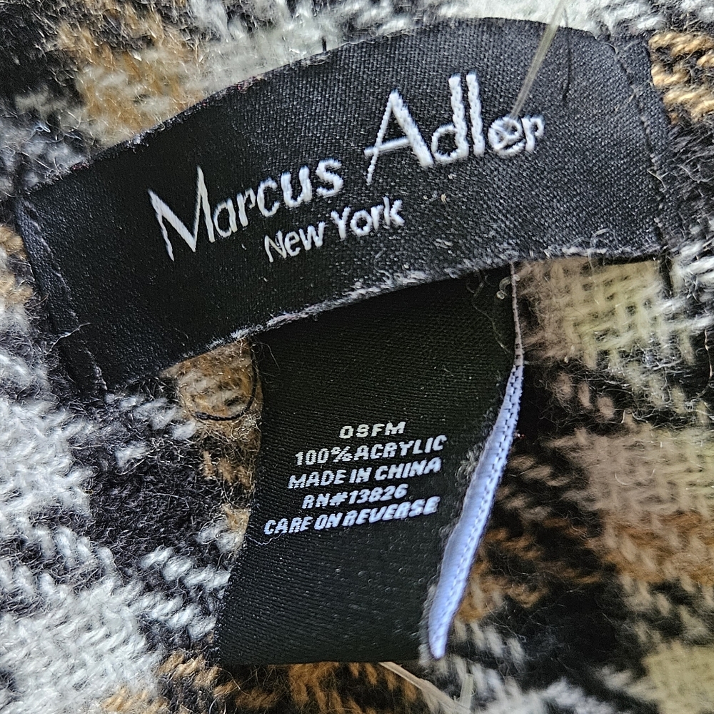 MARCUS ADLER WRAP - Picture 10 of 14